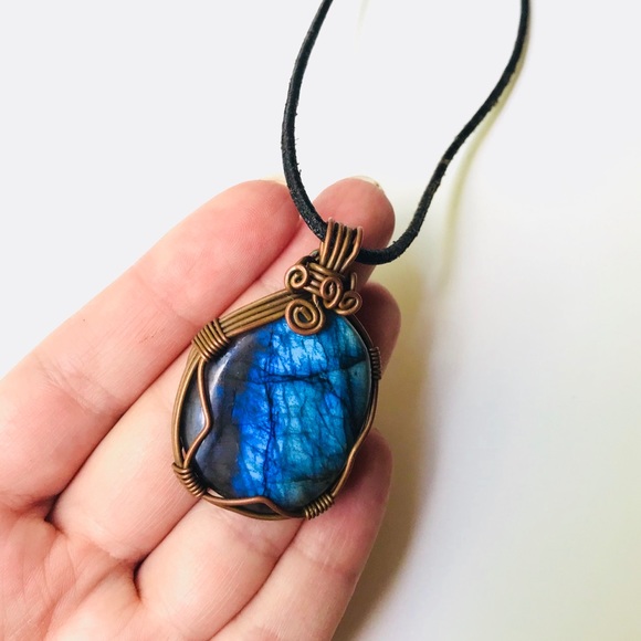 Goddess Jewelry - Labradorite Wire Wrapped Necklace